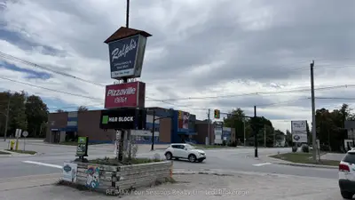 544 Goderich Street 3, Saugeen Shores, On N0h 2c4