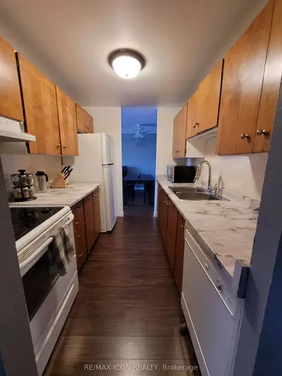 1588 ERNEST Avenue 306, London South, ON N6E 2S7