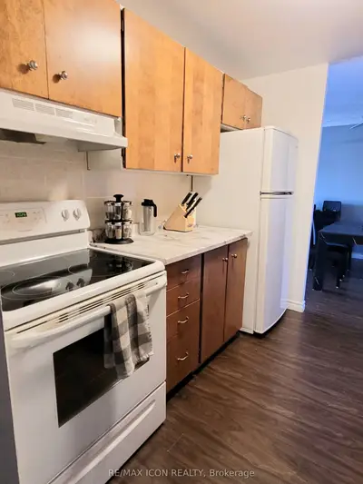 1588 ERNEST Avenue 306, London South, ON N6E 2S7