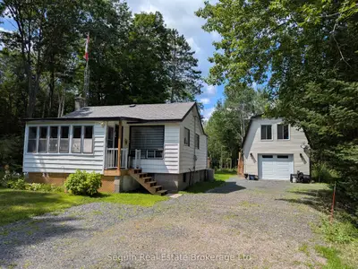 44 Springhill Road, Mckellar, On P2a 2w7