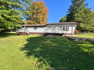 62 Clyde Street, Morris Turnberry, On N0g 1g0