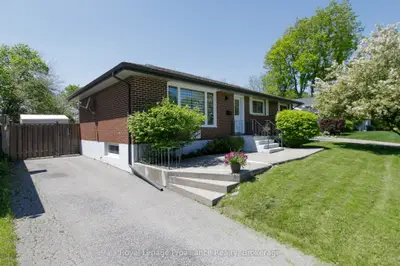 112 PROSPECT Hill, Quinte West, ON K8V 2V3