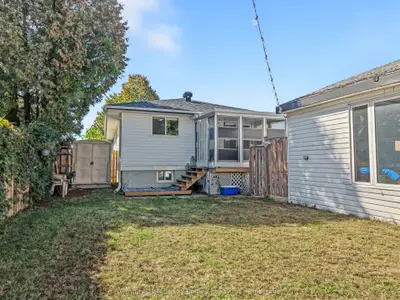 72 Van Horne Crescent, North Bay, On P1a 1g3