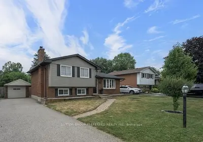 240 BYRON Avenue, Thames Centre, ON N0L 1G3