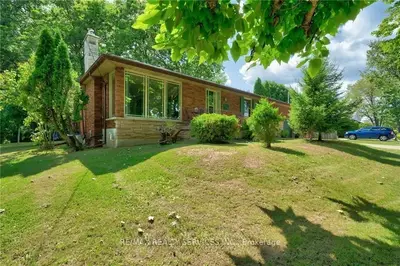 68 Rymal Road E Main, Hamilton, On L9b 1c1