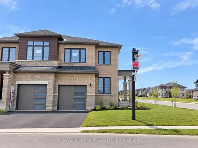 15 Peach Street 23, Thorold, On L2v 0k1