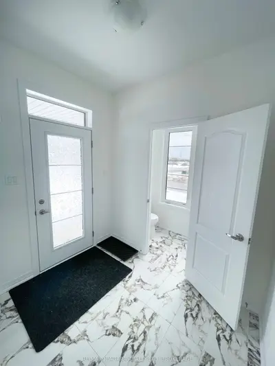 15 Peach Street 23, Thorold, On L2v 0k1