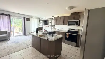 71 Woodedge Circle, Kitchener, On N3p 0r8