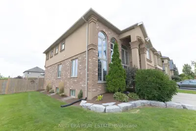 62 Gerber Meadows Drive, Wellesley, On N0b 2t0
