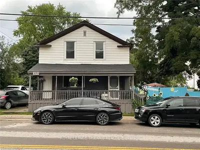 173 William Street C, Central Elgin, On N5l 1c7