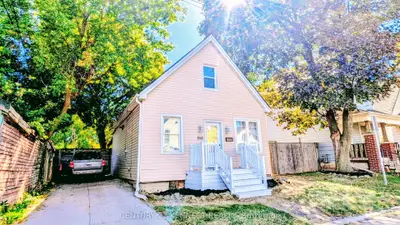 160 Glendale Avenue N, Hamilton, On L8l 7j8