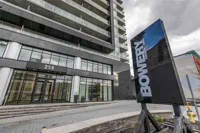 255 Bay Street 706, Ottawa Centre, On K1r 0c5