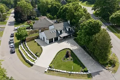 204 Fallingbrook Drive, Hamilton, On L9g 1e6