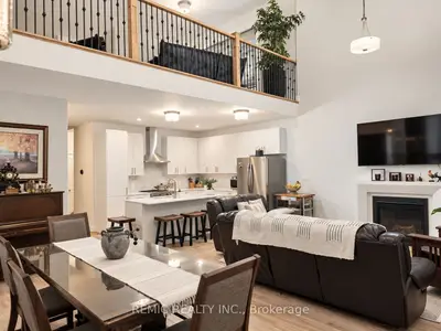 52 Holland Street, Port Hope, On L1a 0g2