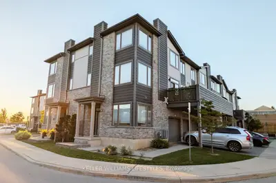 2070 MEADOWGATE Boulevard 19, London South, ON N6M 0H5