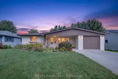 315 Park Avenue W, Haldimand, On N1a 1m7