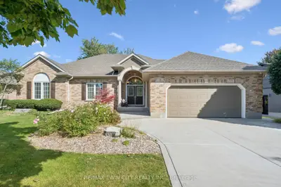 8 Chancellor Drive, Woolwich, On N0b 2m1