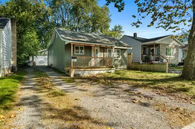 16 Achilles Avenue, Welland, On L3b 4s4