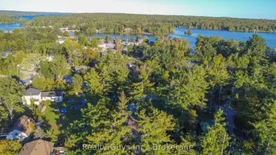 12 Adam And Eve Road, Trent Lakes, On K0l 1j0