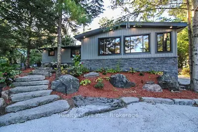 12 Adam And Eve Road, Trent Lakes, On K0l 1j0