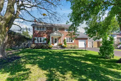 289 Avenue Road, Kingston, On K7m 1c8