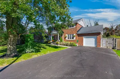 289 Avenue Road, Kingston, On K7m 1c8