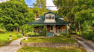 55 Cayley Street, Hamilton, On L9h 2e6