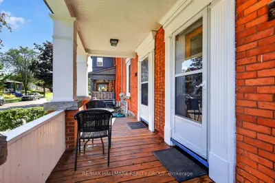 124-126 Irving Avenue, West Centre Town, On K1y 1z4