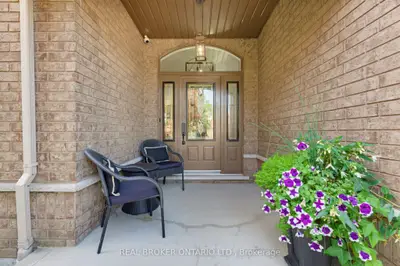 64 Carmichael Crescent, Brantford, On N3r 8a9