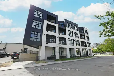 101 Pinhey Street 104, West Centre Town, On K1y 1t7