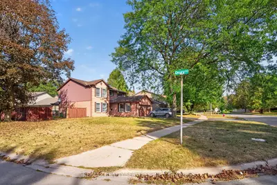 115 Amberly Boulevard, Hamilton, On L9g 3v2