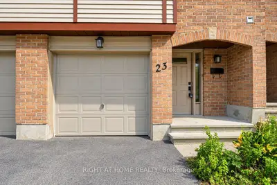 23 Lightfoot Place 33, Kanata, On K2l 3m6