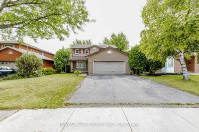 74 Parkplaza Drive S, Hamilton, On L8v 5a5