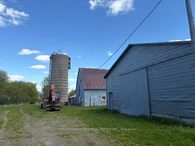 955 St Guillaume Road, Russell, On K0a 1w0