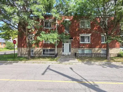 187 Unit 2 Bradley Avenue, Vanier And Kingsview Park, On K1l 7e1