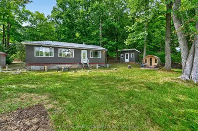 28 SHEEP Lane, Athens, ON K0E 1B0