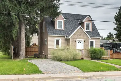 162 Aqueduct Street, Welland, On L3c 1c4