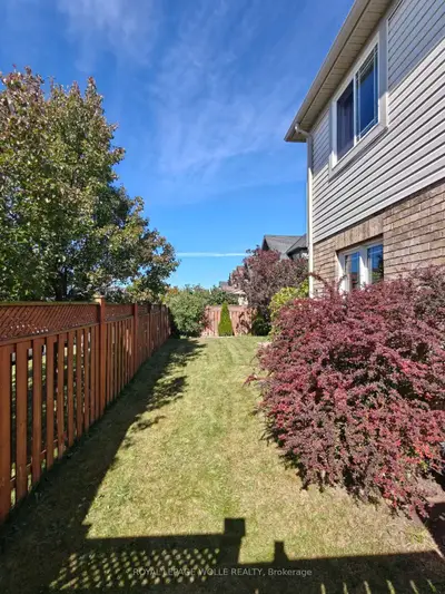 26 Wilkie Crescent, Guelph, On N1l 0b1