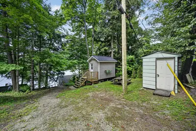 961 Foster Bay Lane, Leeds And The Thousand Islands, On K0e 1b0
