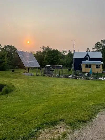 369 5th Concession Rd S Road, Addington Highlands, On K0h 1p0