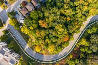 683 Preston Parkway, Cambridge, On N3h 4x3