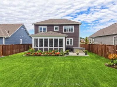 8 Chambery Street, Bracebridge, On P1l 0g2