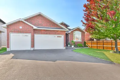 2 Bevan Drive, Belleville, On K8n 0h8