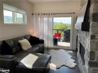 12 BEAUSOLEIL Lane 302, Blue Mountains, ON L9Y 2X5