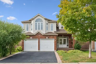 4 Davis Street, Guelph, On N1e 0a2
