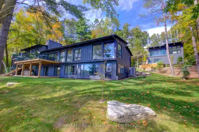1099 BIG JOE Road, Muskoka Lakes, ON P0B 1J0