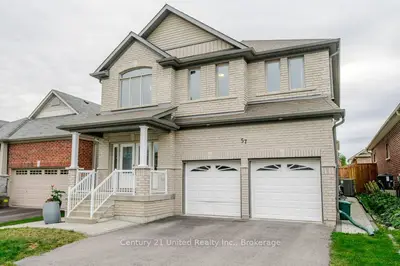 57 Voyageur Street, Peterborough, On K9l 0e7