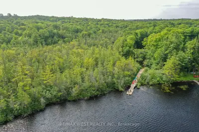 1160 Butterfly Road, Muskoka Lakes, On P0b 1j0
