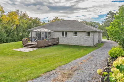 316 Academy Street, Loyalist, On K0h 1g0