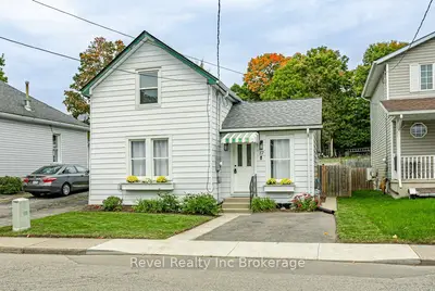 17 Dover Street, Woodstock, On N4s 3l7